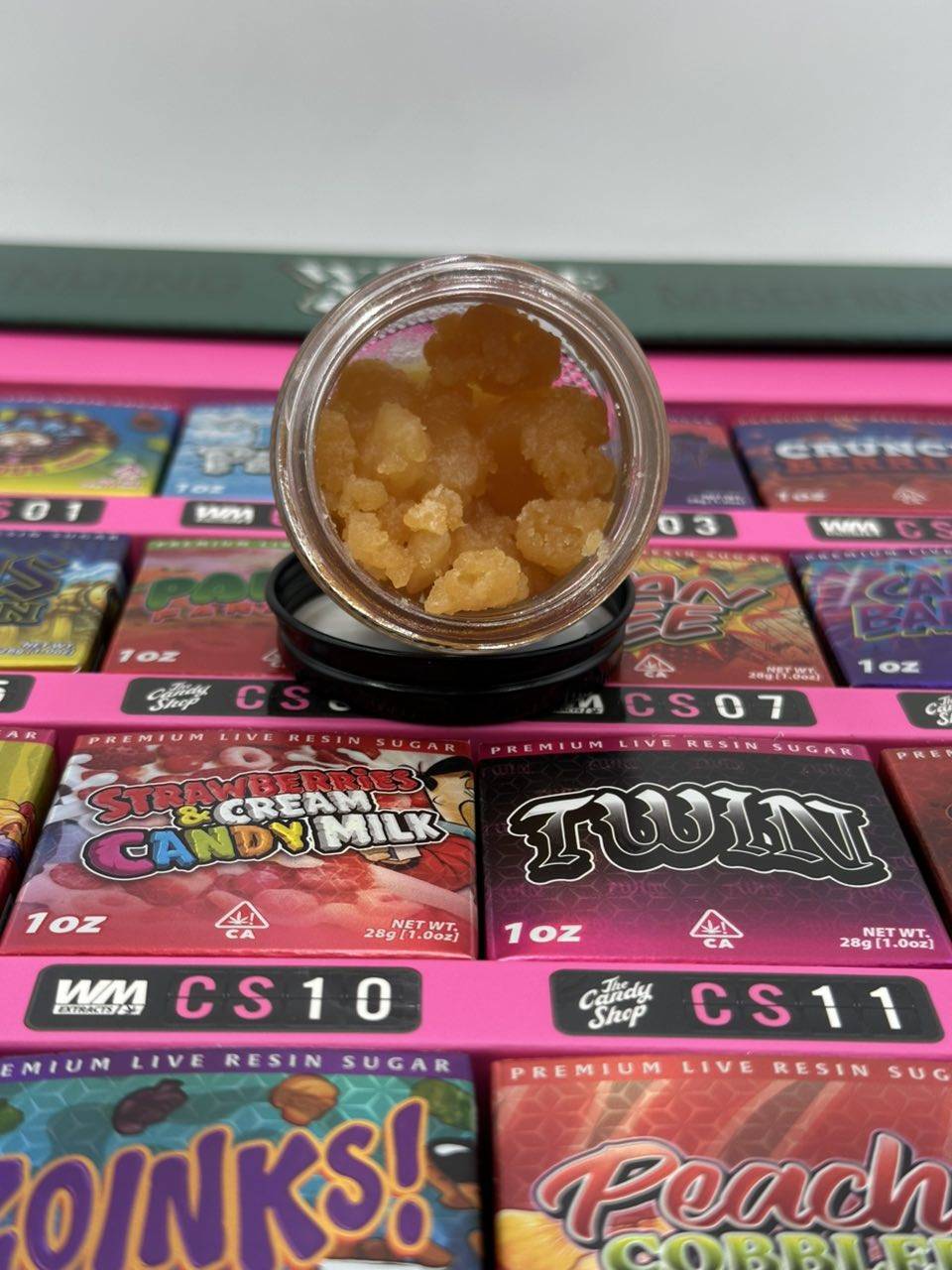 whole melt extracts vending machine